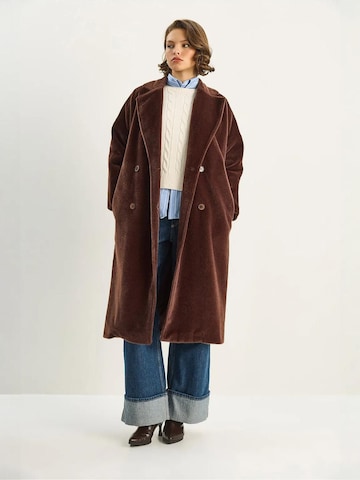 Bianco Lucci Tussenmantel in Bruin