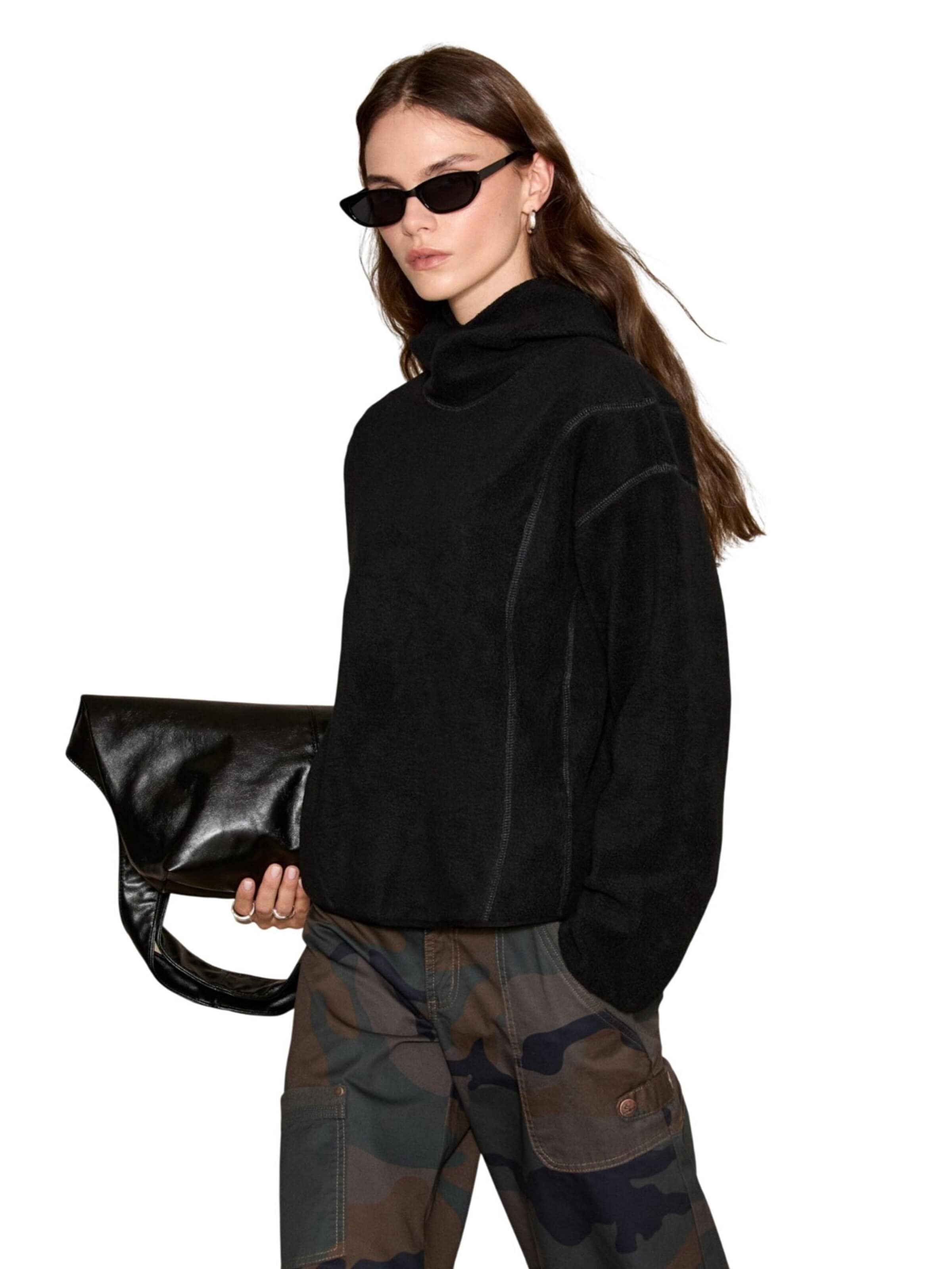 Grimelange Sweater in Black