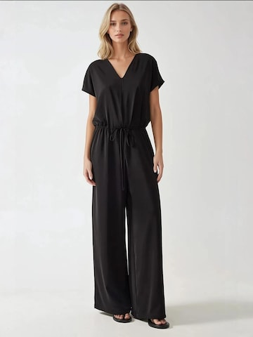 Tuta jumpsuit di Hiccup in nero