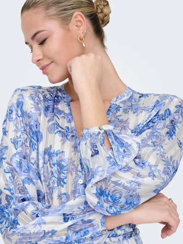 ONLY Dress 'ONLAVERY' in White