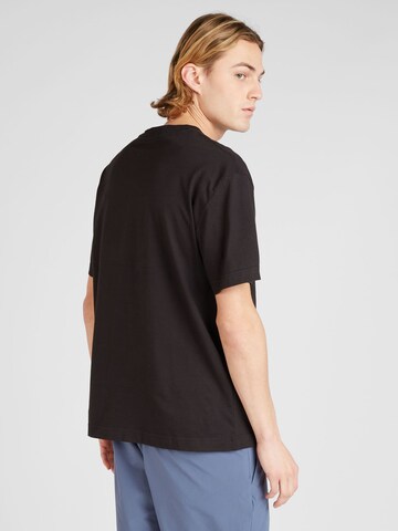 Calvin Klein Jeans Voľný strih Tričko - Čierna