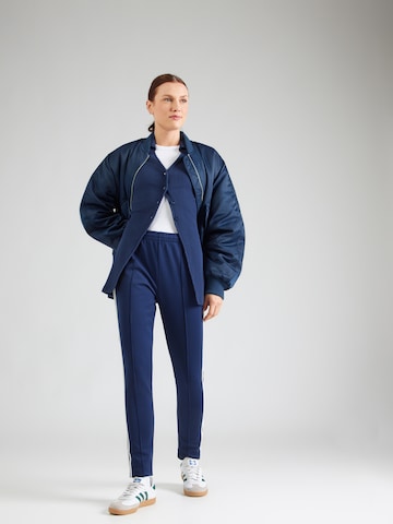 mėlyna ADIDAS ORIGINALS Prigludęs Kelnės 'Classic'