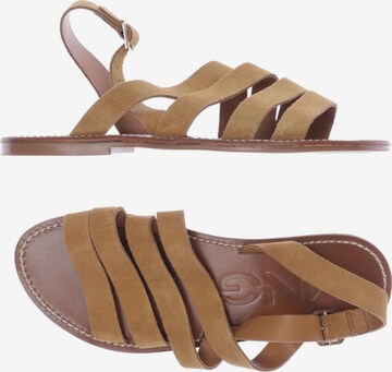 MANGO Sandalen 36 in Braun: predná strana