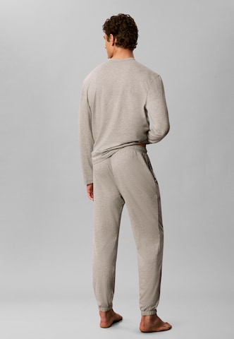 Calvin Klein Underwear Pikk pidžaama, värv hall