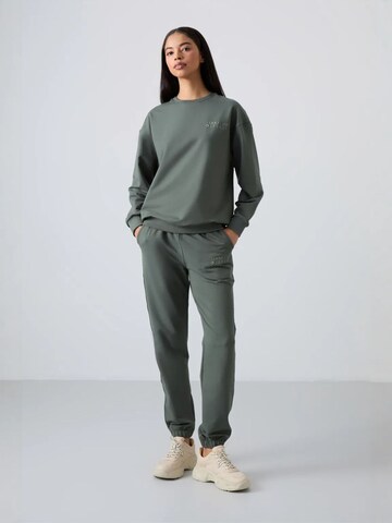 Tommy Life Sweatsuit in Green