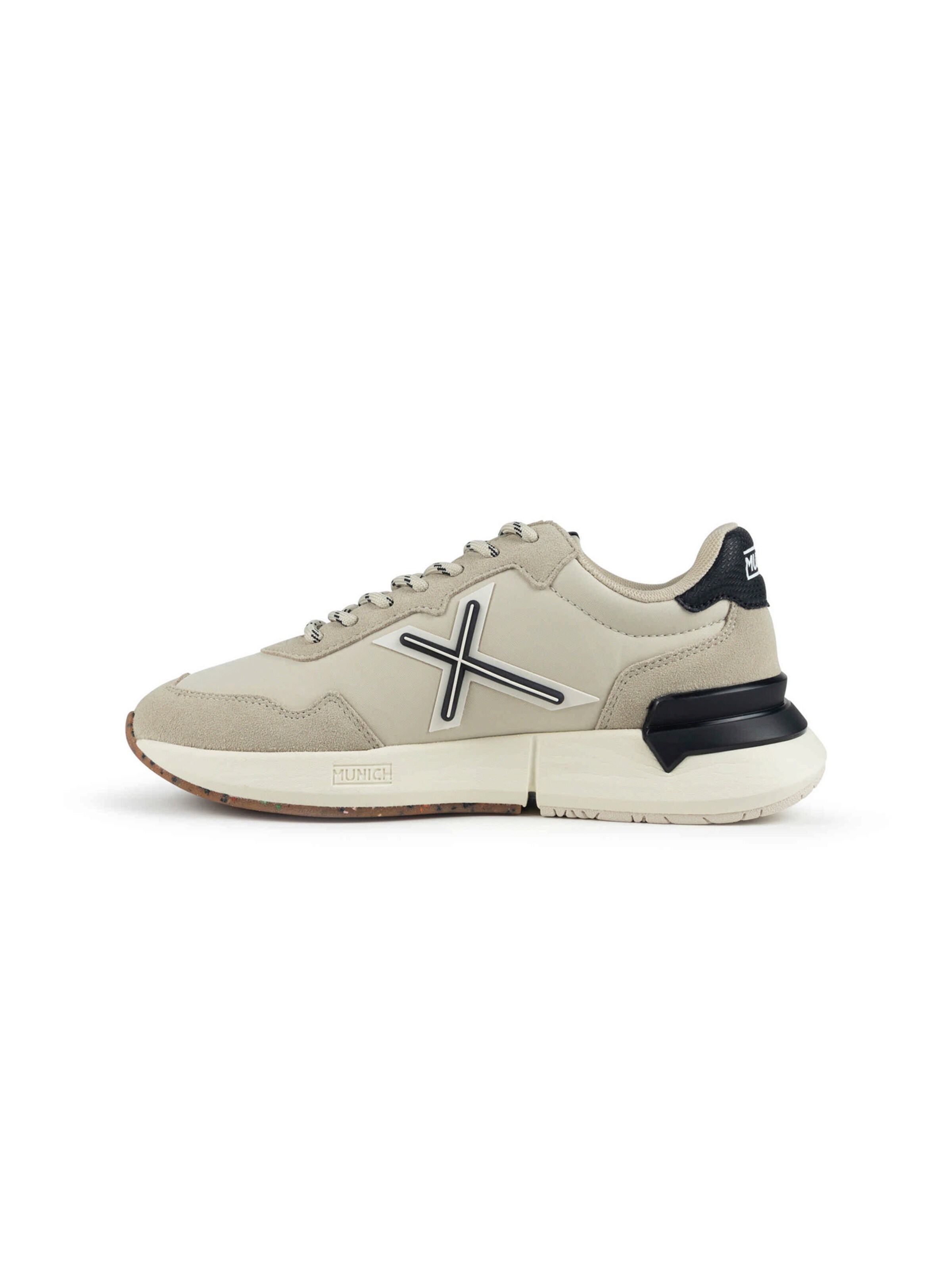 MUNICH Sneakers laag 'VERSUS' in Beige: voorkant