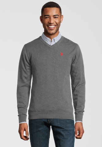 Pull-over U.S. POLO ASSN. en gris : devant