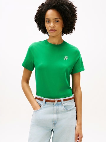 Tricou de la TOMMY HILFIGER pe verde: față