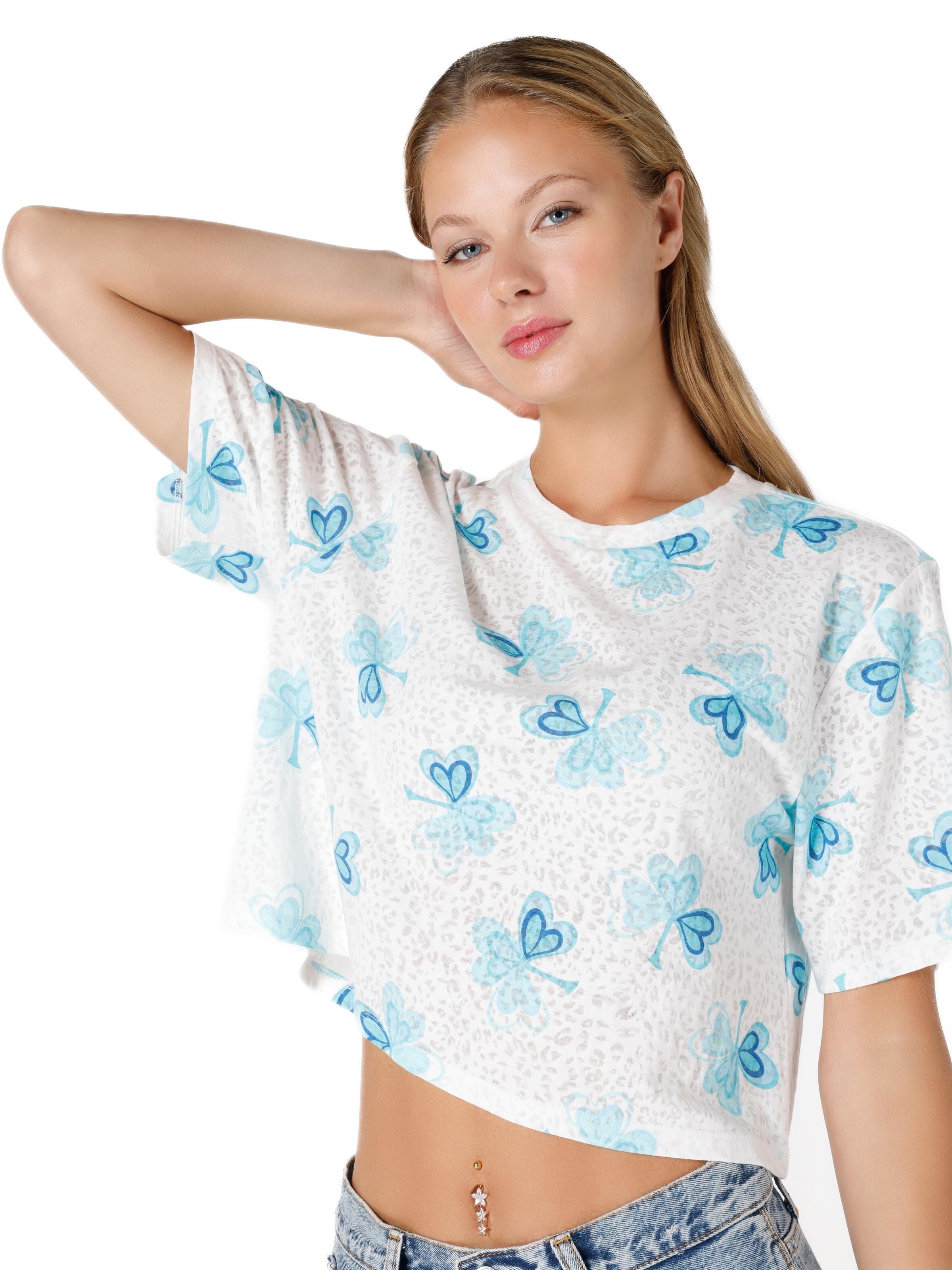 Colin's Shirt in Wit: voorkant