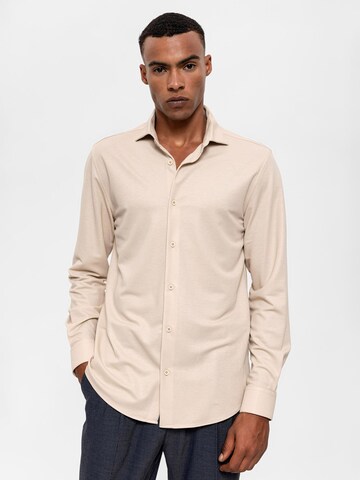 Regular fit Camicia di Antioch in beige: frontale