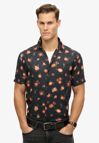 Fit confort Chemise Superdry en noir : devant