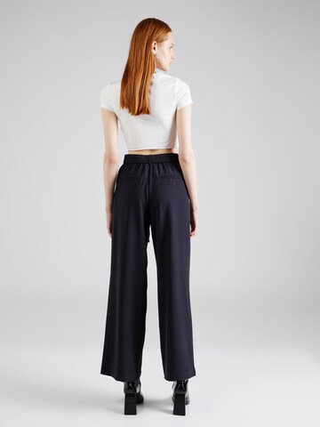 Wide leg Pantaloni con pieghe di Tally Weijl in nero