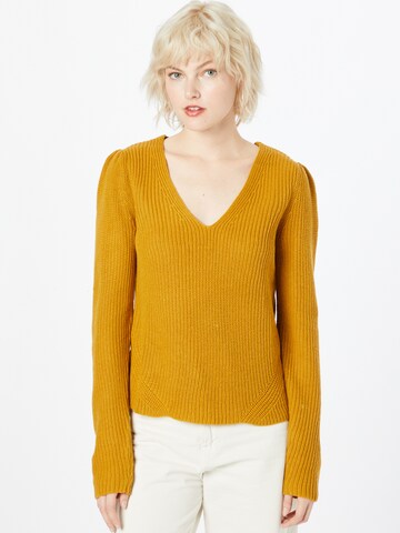 VILA Sweater in Brown: front