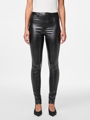 PIECES Skinny Pants 'PCHIGHSKIN' in Black: front