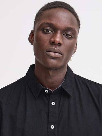 Regular fit Camicia ' BHBOBBY Shirt' di BLEND in nero