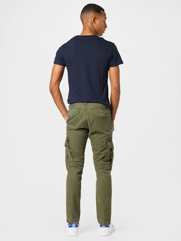 Superdry Slimfit Kargo hlače 'Core' | zelena barva