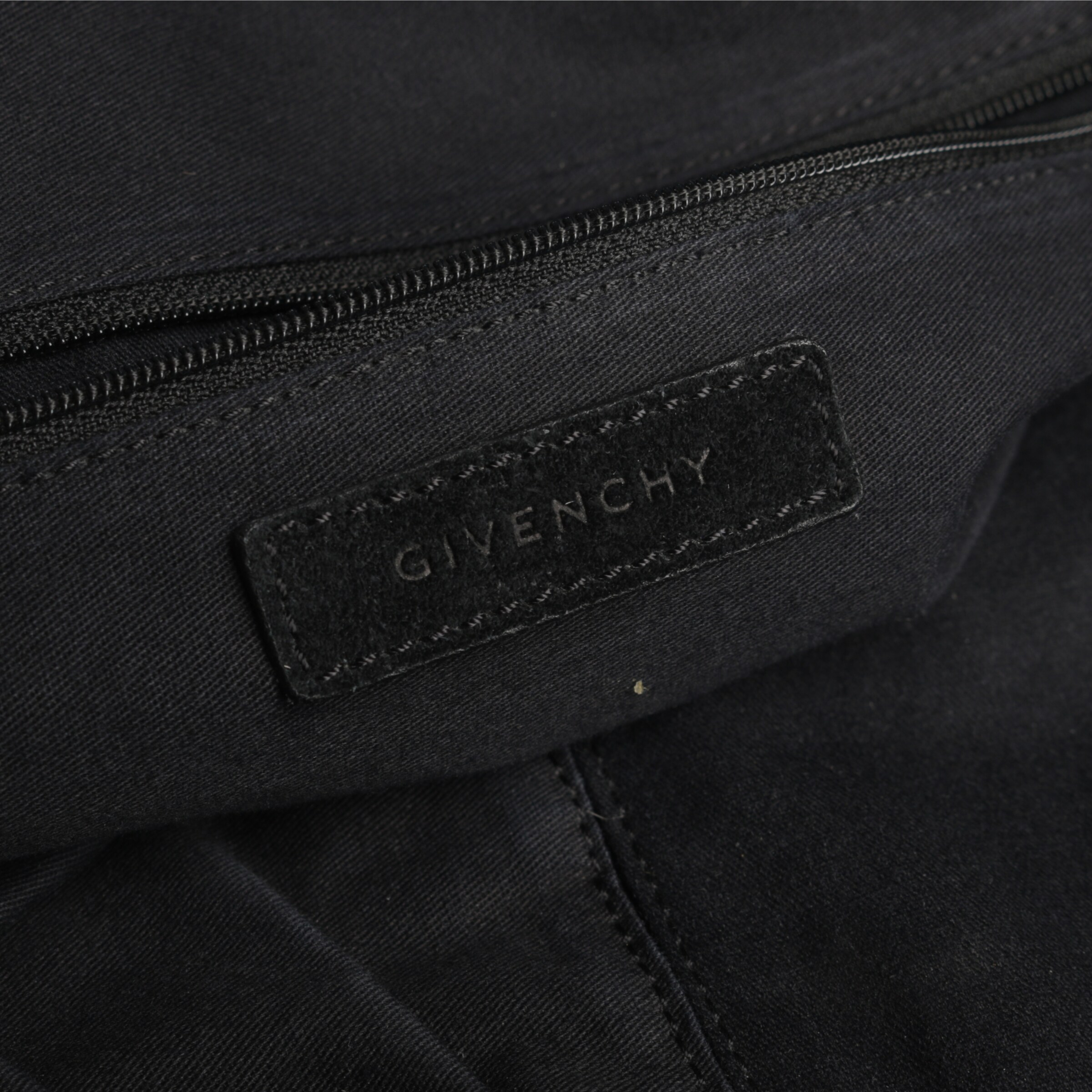 Givenchy Bag in One size in Black