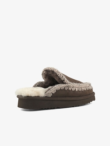 MOU - Pantufa 'Eskimo' em castanho