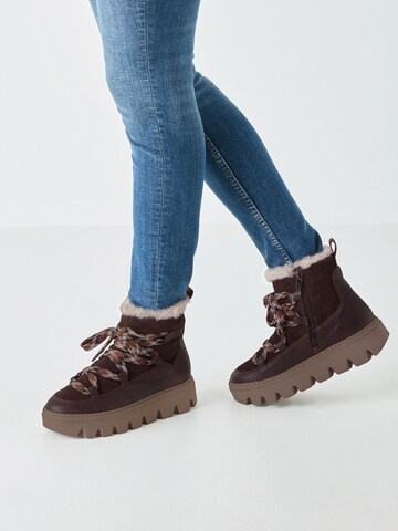 Tamaris Lace-up bootie in Brown