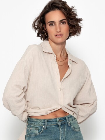 SASSYCLASSY Blouse in Beige