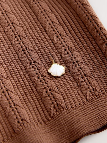 Pulover de la Next pe maro