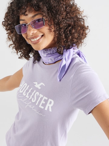 HOLLISTER T-shirt i lila
