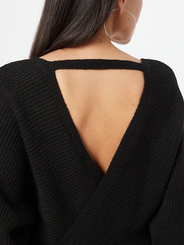ABOUT YOU Pullover 'Joaline' in Schwarz