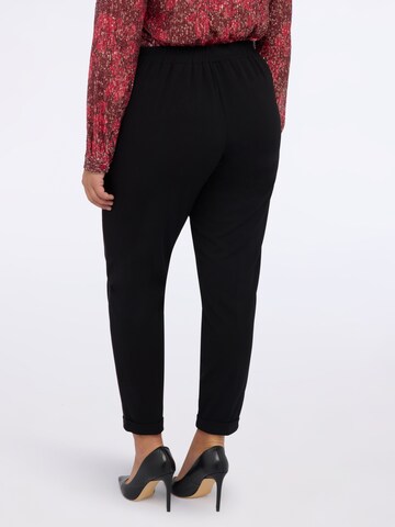 Slimfit Pantaloni di Fiorella Rubino in nero