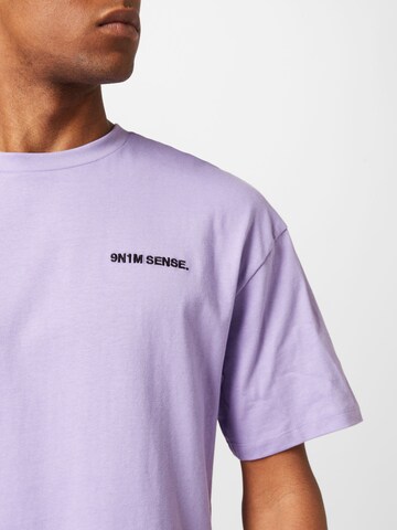 9N1M SENSE T-shirt i lila