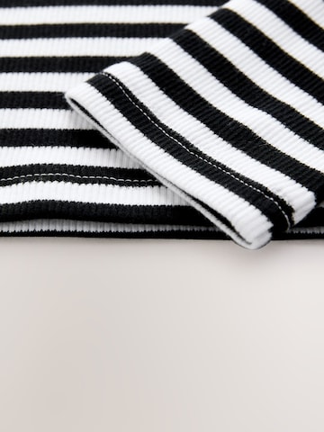 Next Shirt in Zwart