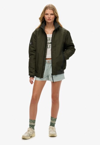 Superdry Tussenjas in Groen