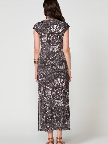 KOROSHI Kleid in Braun