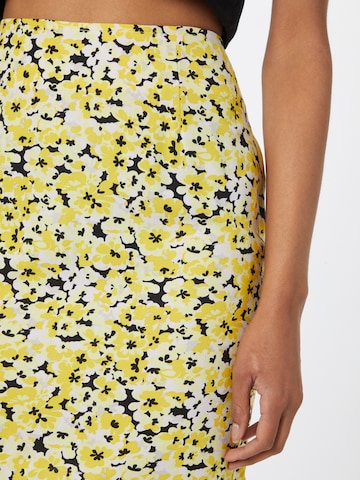 Motel Skirt 'STALEY' in Yellow