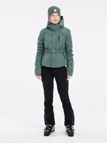 PROTEST Sportjacke 'PRTJAXX' in Grün