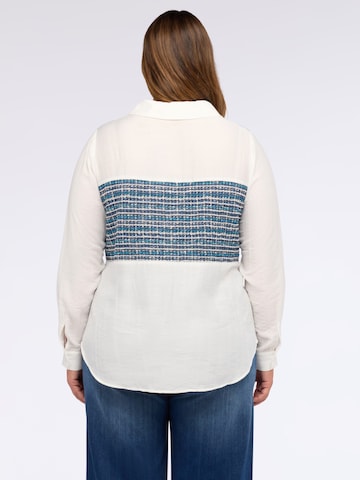 T-shirt Fiorella Rubino en blanc