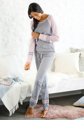 ARIZONA - Pijama en gris: frente