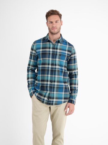 Coupe slim Chemise LERROS en bleu : devant