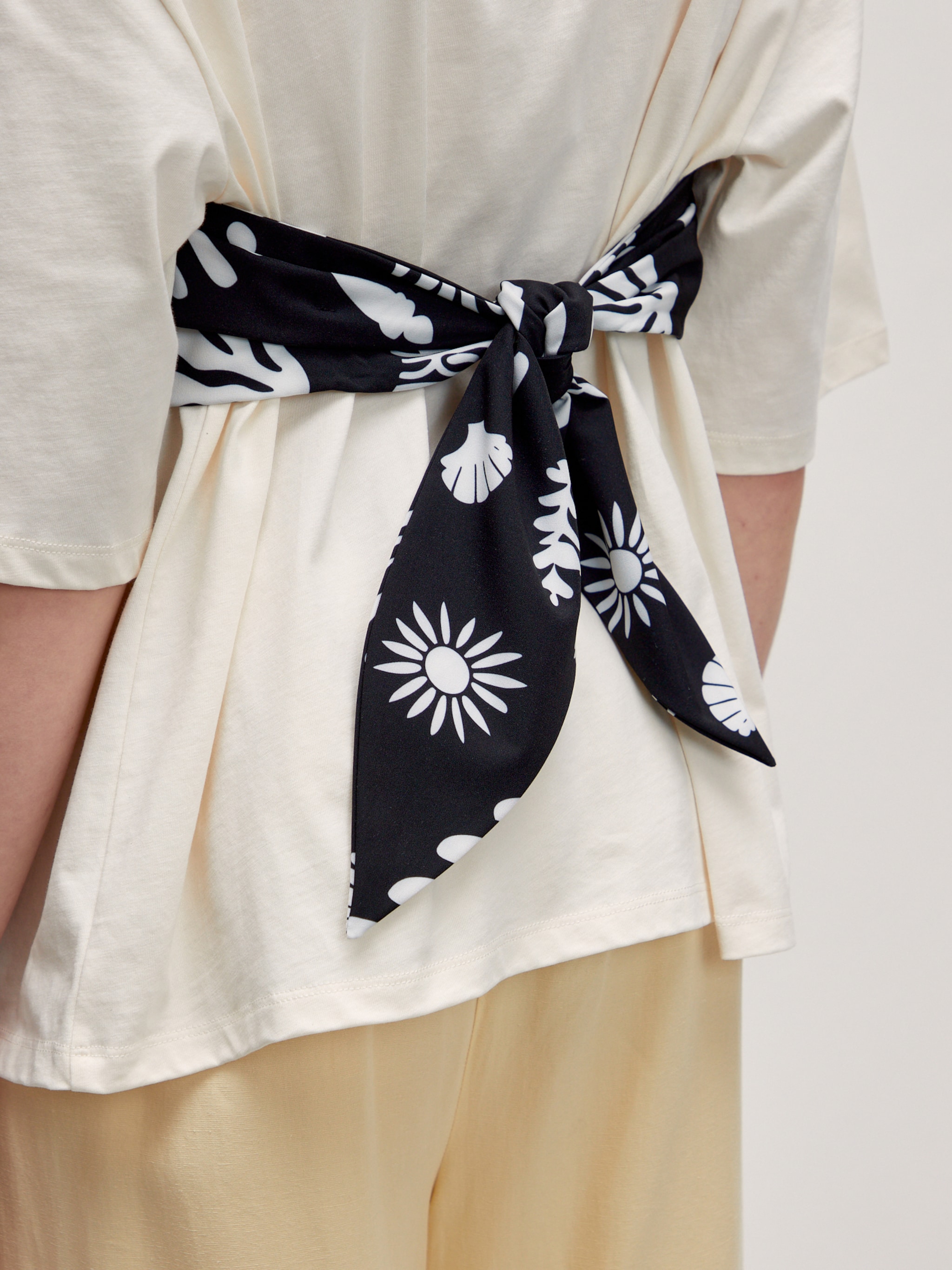 EDITED Producten Shirt 'Ulfa' Wit