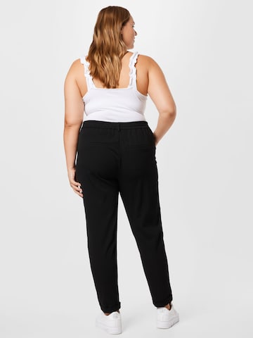 Vero Moda Curve Slimfit Hose 'Maya' in Schwarz