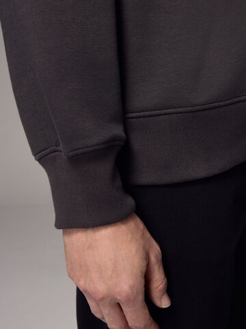 Next Sweatshirt in Grijs