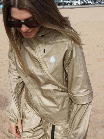 Veste de sport 'Mont Blanc Zip-off Jacket' Jelenew en argent