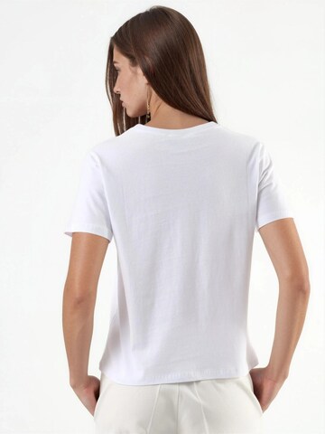 Busem - Camisa em branco