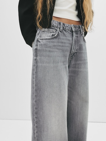 Pull&Bear Baggy Jeans in Grey