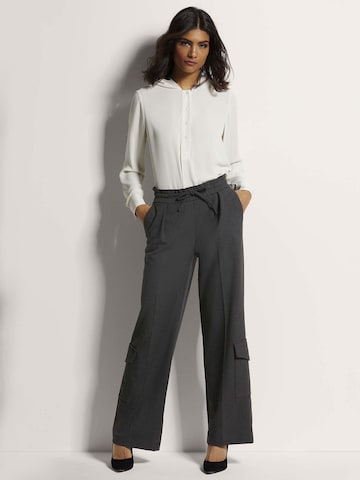 Loosefit Pantalon cargo MADELEINE en gris