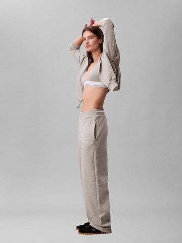 Loosefit Pantalon de sport Calvin Klein Sport en gris