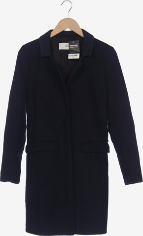 Closed Jacket & Coat in XS in Blue: front