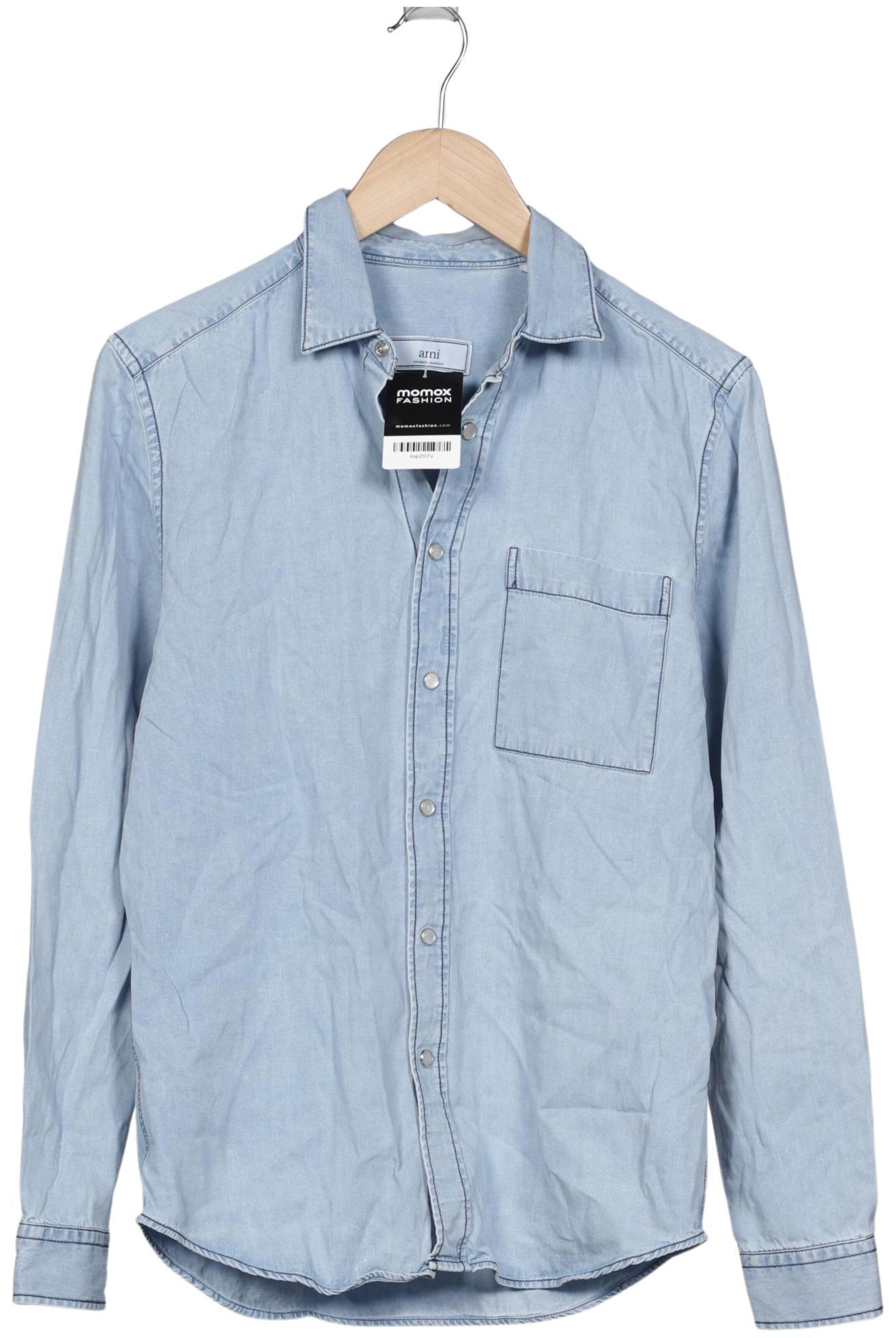 Ami Button Up Shirt in S in Blue: front