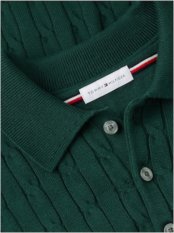 TOMMY HILFIGER Sweater in Green