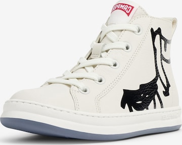 Sneaker 'Runner Four Twins' di CAMPER in bianco: frontale