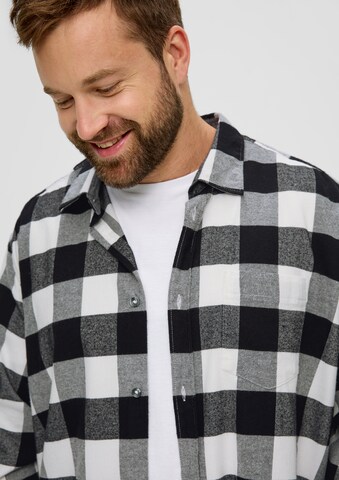 s.Oliver Men Big Sizes Regular Fit Hemd in Schwarz